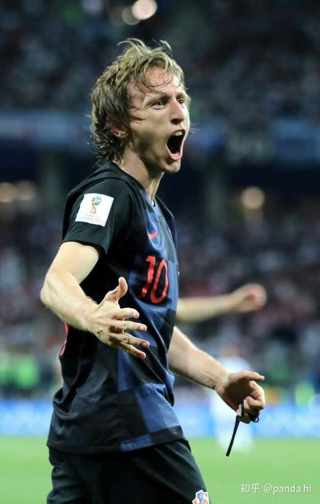 4场贡献3粒进球！官方：瓦尔迪当选意甲11月最佳球员