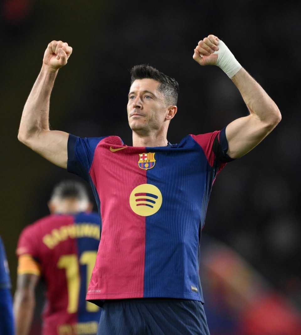 首夺美职联总冠军！梅西神了：季后赛6场6球7助 第47冠排历史第一