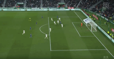 NBA球员数据榜：字母哥助攻领先,